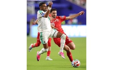 الصورة: 4 أرقام بارزة في مباراة الأردن والجزائر بكأس العالم