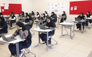 الصورة: طلبة الـ 12: أسئلة الرياضيات مباشرة والوقت كافٍ للإجابة والمراجعة