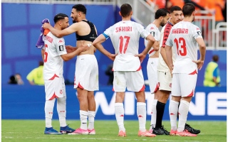 الصورة: بن عبيد: كرة العلاقات والمجاملات لا تصنع البطولات