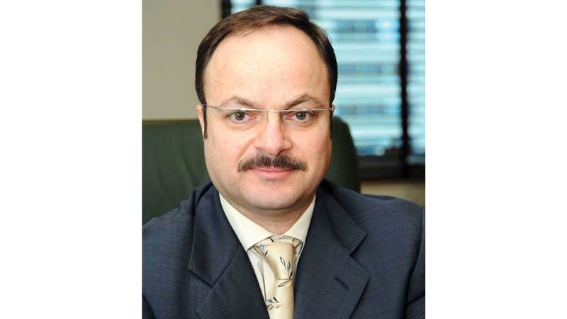 بسام جلميران: إذا أثبت تقرير الشرطة أن السائق هو المتضرر، ولديه وثيقة تأمين شامل، فإنه يستحق التعويض، بغض النظر عن كون المتسبب طفلاً أو يقود &laquo;سكوتر&raquo; غير مؤمَّن.
