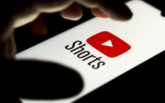 الصورة: تشغيل المقاطع بسرعة مضاعفة.. يوتيوب تطلق تحديثات جديدة على خدمة &laquo;Shorts&raquo;