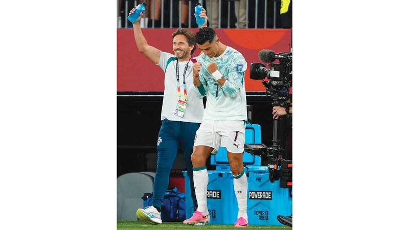 رونالدو ينفجر فرحاً بتسجيله هدف التعادل بمرمى كرواتيا. أ.ف.ب