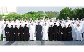 الصورة: رئيس الدولة يستقبل وفد مكتب شؤون حجاج الإمارات