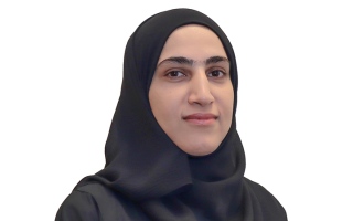 الصورة: بعد سنوات من المعاناة.. أطباء &laquo;شخبوط الطبية&raquo; ينقذون مريضة من &laquo;كرون&raquo;
