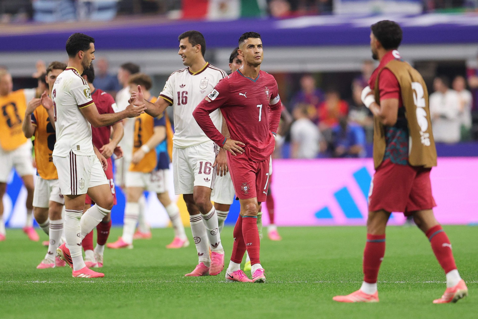 «أغادر بضمير مرتاح».. كريستيانو رونالدو يعلن انتهاء مشواره في كأس العالم