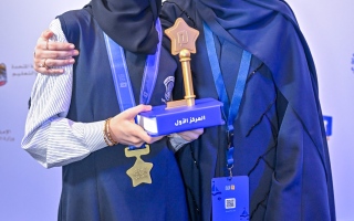 الصورة: ريم ثم دانة.. لقب &laquo;تحدي القراءة العربي&raquo; لا يغادر بيت الزرعوني
