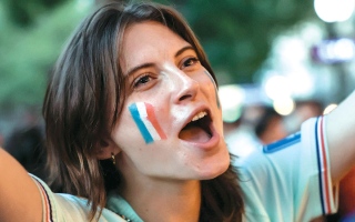 الصورة: 16 مليوناً تابعوا مباراة فرنسا والمغرب على &laquo;إم 6&raquo;