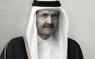 رئيس الدولة يعزي أمير قطر في وفاة حمد بن خليفة آل ثاني