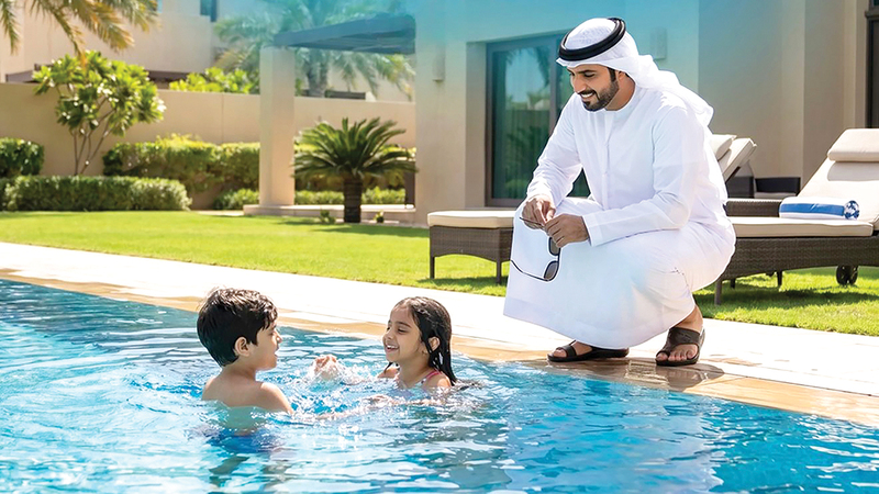 سلامة الأطفال في المسابح المنزلية تتطلب اليقظة. من المصدر