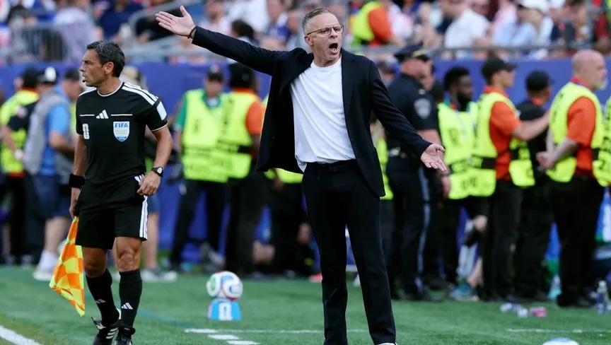 وهبي يتحمل مسؤولية خروج المغرب من كأس العالم ويؤكد