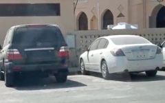الصورة: سيارات مُهمَلة