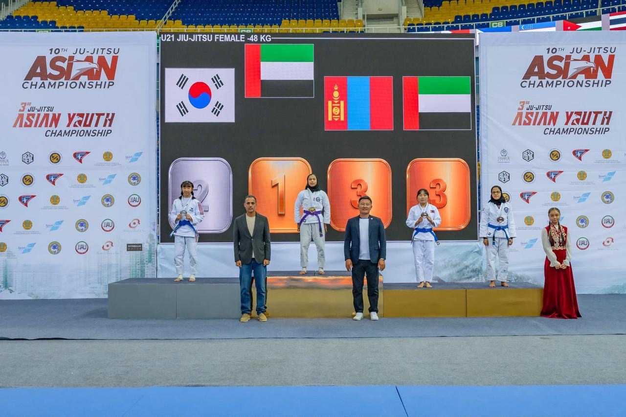 منتخب الإمارات يعزز رصيده في بطولة آسيا للجوجيتسو بـ13 ميدالية