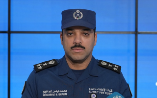 الصورة: الإطفاء الكويتية: السيطرة على حريقين في موقعين استهدفهما العدوان الإيراني الآثم