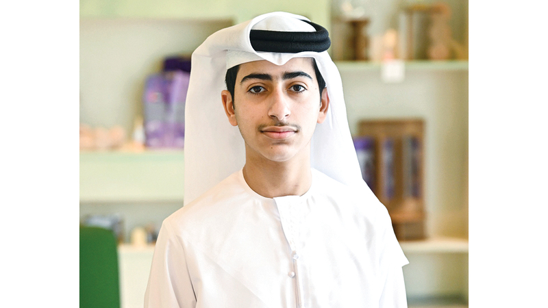 خليفة الكعبي: أنصح كل طفل إماراتي بخوض هذه التجربة البرلمانية لتطوير مهاراته واستكشاف إمكاناته.