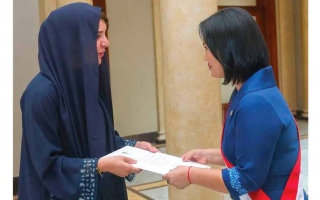 الصورة: نيابةً عن رئيس الدولة.. ريم الهاشمي تحضر مراسم تنصيب رئيسة بيرو