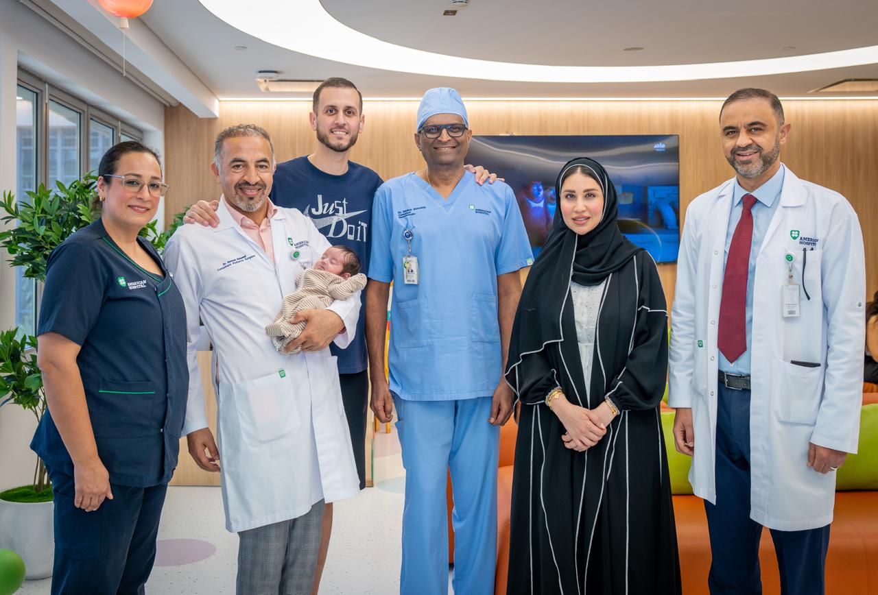 المستشفى الأمريكي _ دبي ينقذ حياة رضيع خديج بتدخل جراحي دقيق ويسجل إنجازاً جديداً في جراحات الأطفال المستشفى الأمريكي _ دبي ينقذ حياة رضيع خديج بتدخل جراحي دقيق ويسجل إنجازاً جديداً في جراحات الأطفال