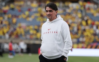 الصورة: زلاتكو على أعتاب قيادة منتخب الإمارات.. والمدرسة الكرواتية تمتد إلى &laquo;الأبيض الأولمبي&raquo;