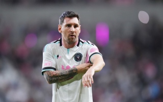 رئيسة حكومة مدريد: الأهالي يتطلعون لاستقبال ميسي والتصفيق له كما يستحق