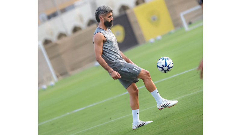 النجم الدولي يحيى نادر. من المصدر