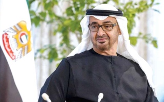 الصورة: رئيس الدولة والرئيس الروسي يبحثان علاقات التعاون بين البلدين