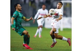 الصورة: بيزيرا يتمسك بالانتقال إلى شباب الأهلي.. ويتجاهل اتصالات الزمالك