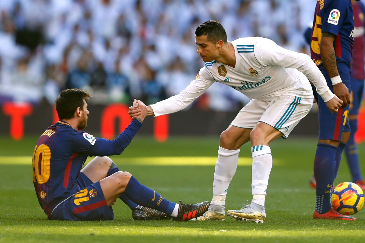 كريستيانو رونالدو تعليقاً على منشور نعي ميسي لوالده: كن قوياً