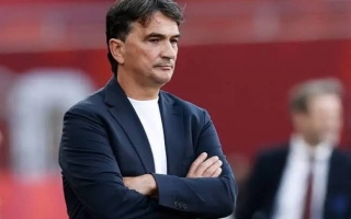 الصورة: زلاتكو: جئت لتدريب المنتخب حباً في الإمارات لا المال.. وهدفي كأس العالم 2030