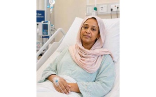 الصورة: &laquo;أم هيثم&raquo; تعاني سرطان الرحم وتحتاج إلى 350.3 ألف درهم