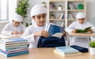 5 التزامات على الطلبة لصون الكتب المدرسية وحمايتها من التلف والفقد