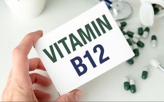 الصورة: مفاجأة عن فيتامين B12..  ما علاقته بمؤشرات مرض السرطان؟