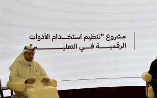 «التربية» توسّع تنظيم استخدام الأدوات الرقمية إلى 21 ألف طالب في الصف السادس