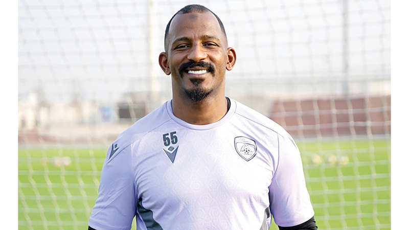 ماجد ناصر: أتذكر أن مباراتنا في الوصل أمام الأهلي، على استاد راشد، كانت مشحونة وقوية.
