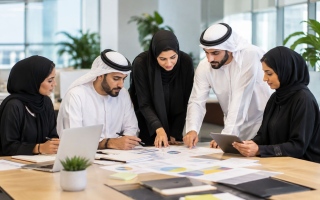 5 فرق عمل تدير أسبوع العودة إلى المدارس