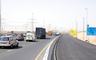 الصورة: &laquo;طرق دبي&raquo; تفتتح مسارين على شارع الإمارات بطول 5 كيلومترات