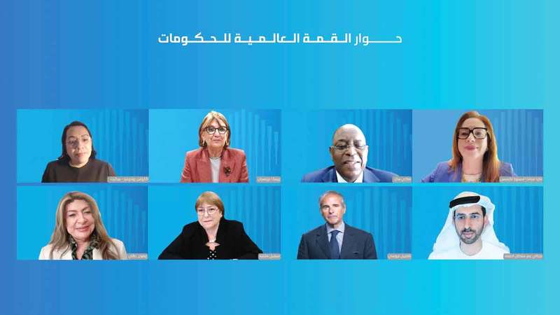عمر العلماء والمرشحون السبعة للمنصب الأممي المشاركون في الحوار. وام