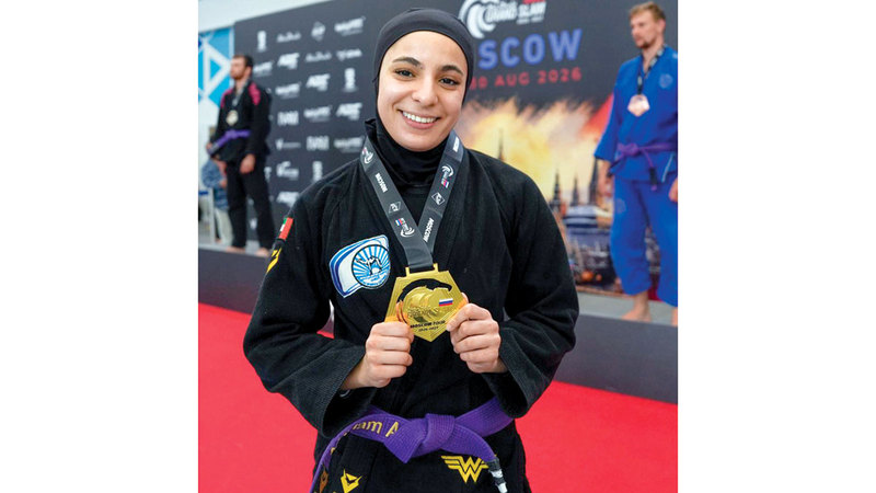 لاعبة الجوجيتسو مريم آل العلي متوجة بالذهب. من المصدر