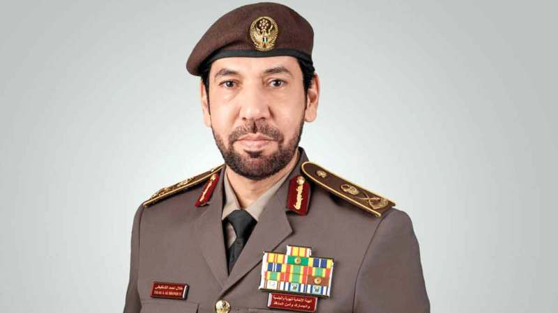 اللواء طلال الشنقيطي: &laquo;الخدمة&raquo; تتيح لمأموري الجوازات إنجاز إجراءات دخول ومغادرة المسافرين باستخدام أجهزة محمولة، بدلاً من ارتباط الموظف بشكل دائم بالكاونتر التقليدي.
