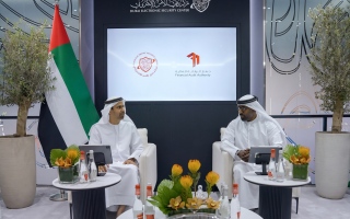 الصورة: "دبي للأمن الإلكتروني" و"الرقابة المالية" يوقعان مذكرة لتعزيز التعاون وتبادل الخبرات