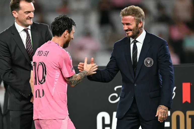 بيكهام: ميسي يستحق الفوز بالكرة الذهبية