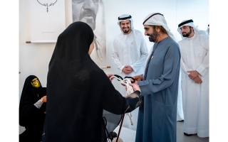 الصورة: محمد بن راشد يطلع على مشروع بحثي يوثّق الجذور التاريخية للخزام
