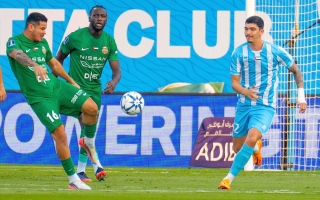 الصورة: شباب الأهلي يتعادل مع حتا 2-2 في كأس رابطة المحترفين
