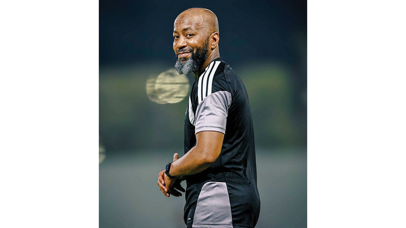 إسماعيل مطر انضم إلى الجهاز الفني للمنتخب الوطني. من المصدر