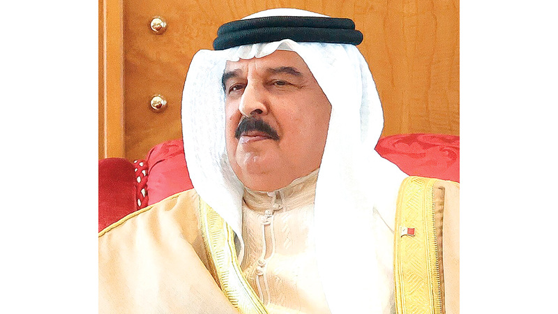 حمد بن عيسى آل خليفة.