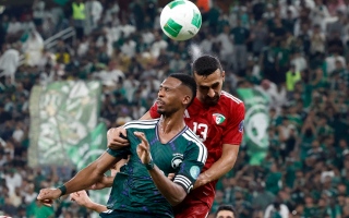 الصورة: هدف عكسي يمنح السعودية فوزاً صعباً على الكويت في &laquo;خليجي 27&raquo;