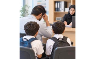 الصورة: &laquo;أبوصالح&raquo; يعجز عن سداد 9928 درهماً متأخرات دراسية على ابنيه