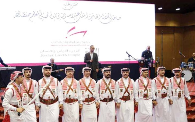 الصورة: إقبال لافت على &laquo;عمّان للكتاب&raquo;