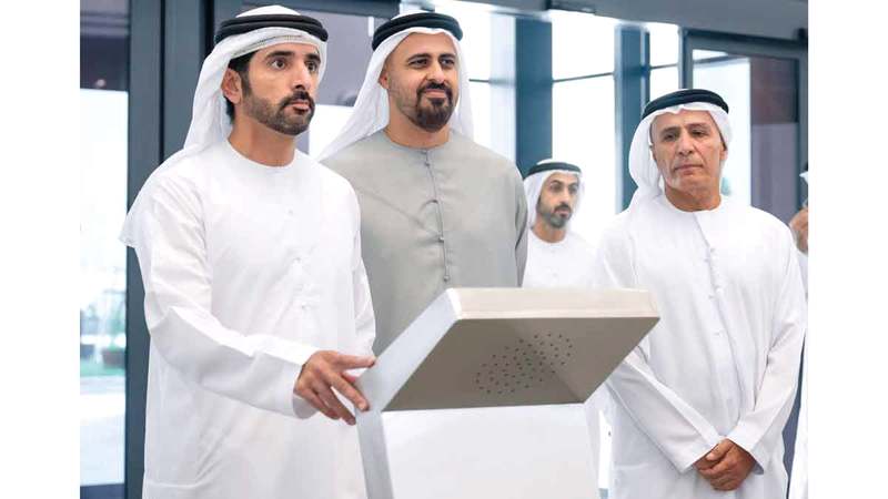 حمدان بن محمد وذياب بن محمد خلال تدشينهما محطة قطارات الاتحاد في دبي. وام