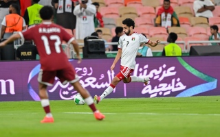 الصورة: منتخب الإمارات يؤمّن الصدارة بـ"نقطة قطر".. ويواجه عُمان في نصف نهائي "خليجي 27"