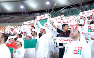 الصورة: 12 طائرة &laquo;كاملة العدد&raquo; من اتحاد الكرة لنقل جمهور &laquo;الأبيض&raquo; إلى نهائي &laquo;خليجي 27&raquo;
