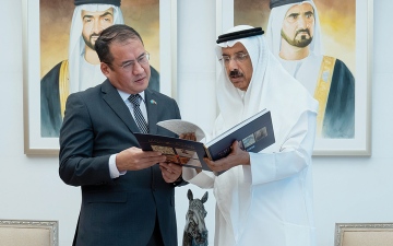 الصورة: مكتبة محمد بن راشد تمدّ الجسور بين الثقافتين العربية والكازاخية